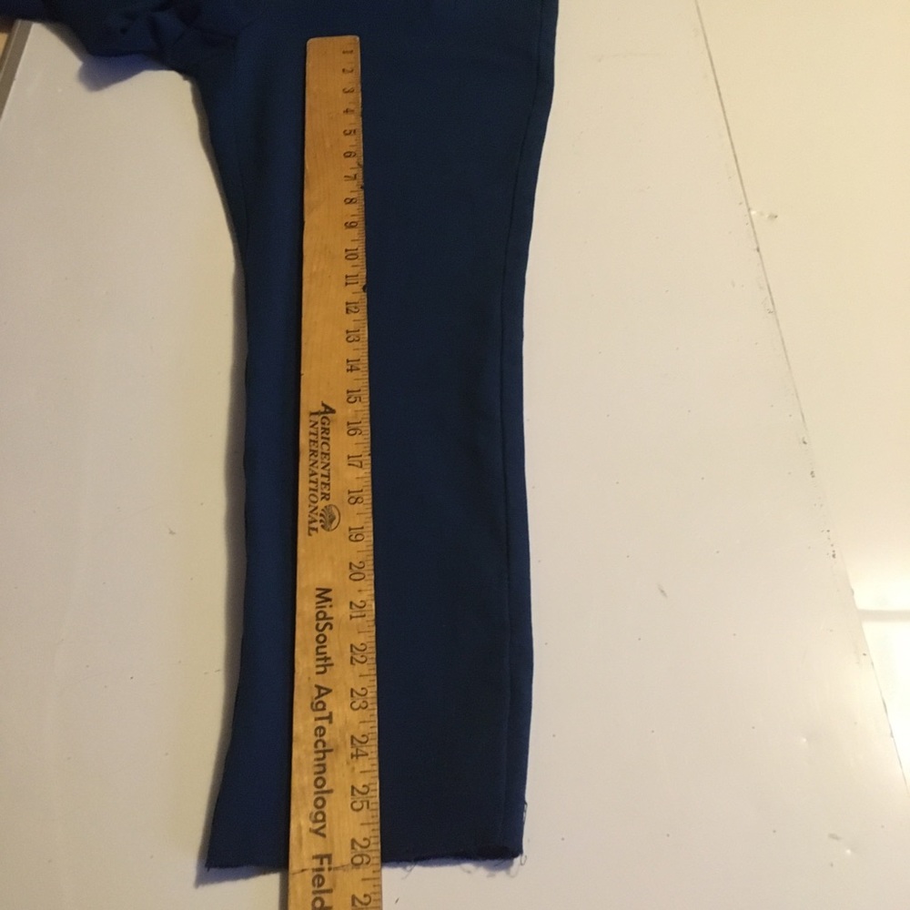 Chico’s Size 1 Ankle Stretch Pants - Picture 7 of 7